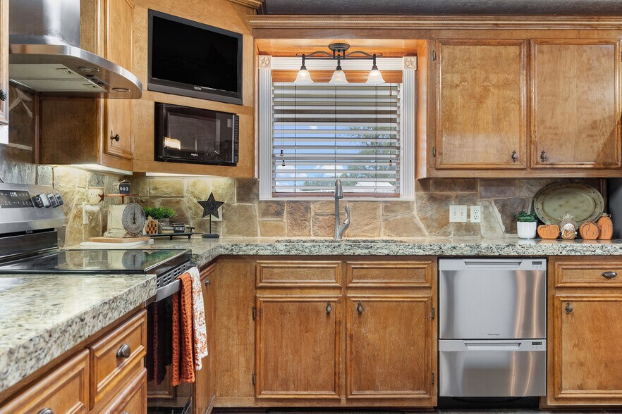 More Photos Of 1611 Koy Rd, Bellville Land For Sale