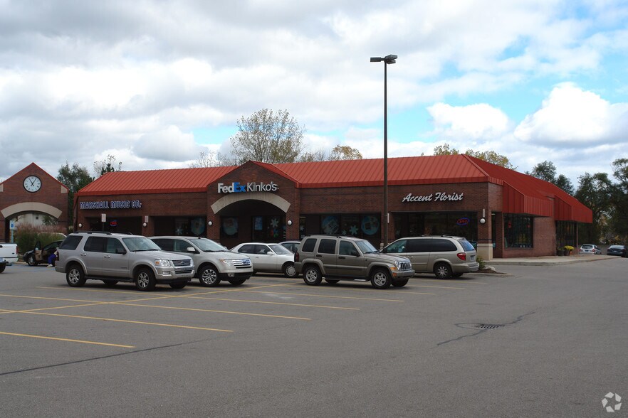 More Photos Of 4050-4060 Rochester Rd, Troy General Retail For Lease