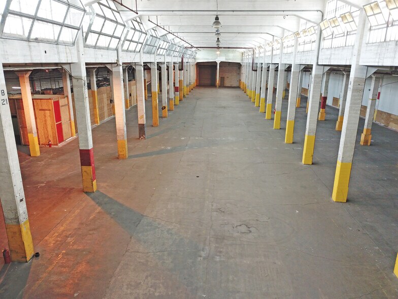 More Photos Of 501 Sumner St, Honolulu Warehouse For Sale