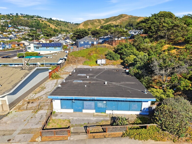 More Photos Of 699 Oceana Blvd, Pacifica Restaurant For Sale