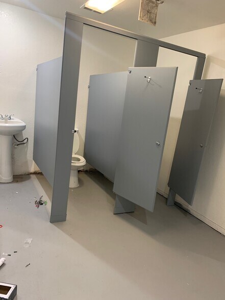 More Photos Of 525 E Channel St, Stockton Office For Lease