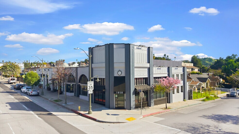 Primary Photo Of 1958 Colorado Blvd, Los Angeles Restaurant For Lease