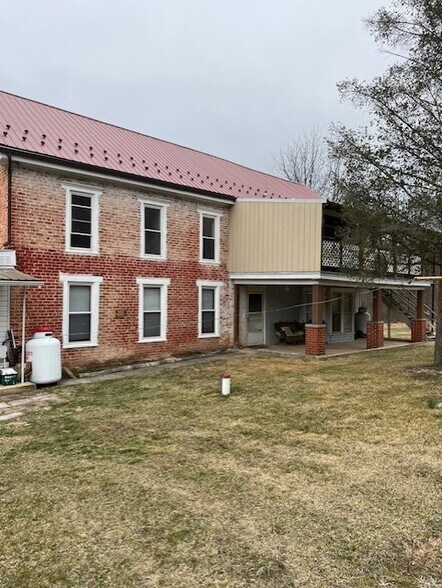 Primary Photo Of 436 Grist Mill Rd, Burnt Cabins Apartments For Sale