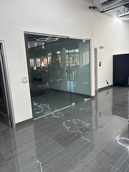 More Photos Of 29710 S Wixom Rd, Wixom Auto Dealership For Sale