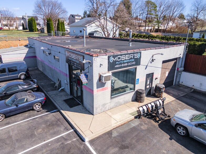 More Photos Of 2227 N 3rd Ave, Whitehall Service For Sale