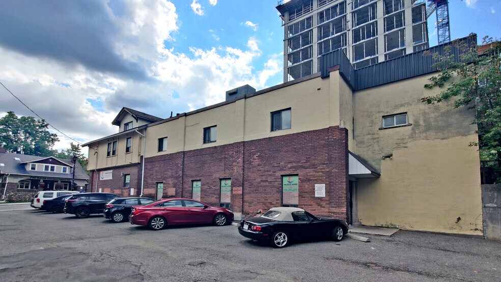 More Photos Of 72 Mill St, Halton Hills Office Residential For Sale