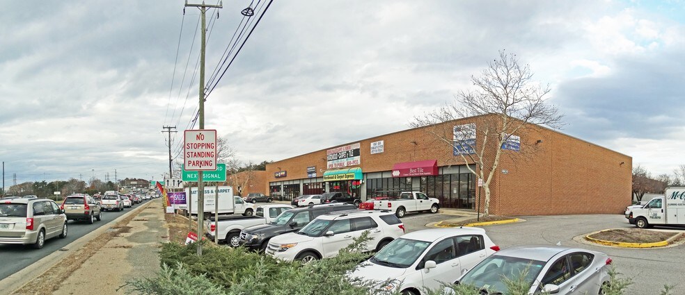 Primary Photo Of 8196 Terminal Rd, Lorton Showroom For Lease