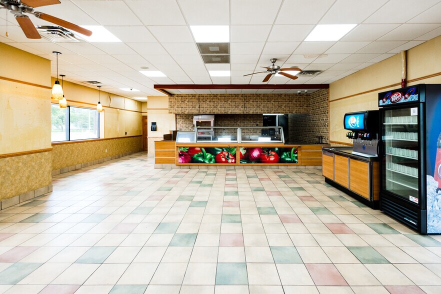 More Photos Of 417 N Saint John St, Bethany Restaurant For Sale