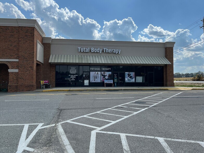More Photos Of 2 The Square at Lillington, Lillington General Retail For Lease