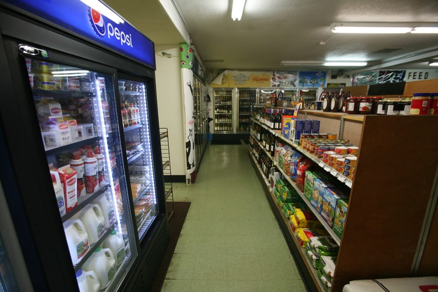 More Photos Of 31815 E Historic Columbia RI Hwy, Troutdale Convenience Store For Sale