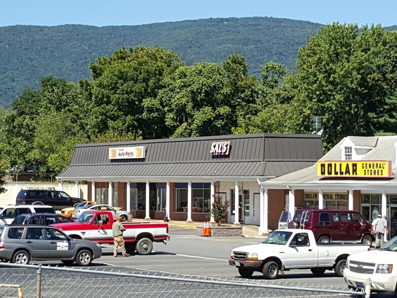 More Photos Of 5728-5764 Three Notch D Rd, Crozet General Retail For Lease