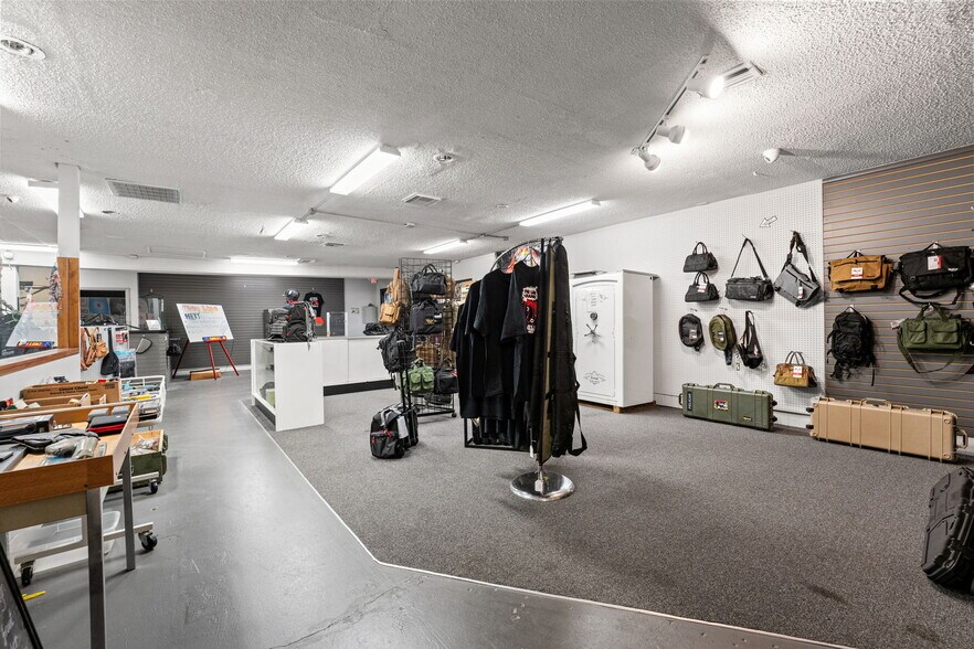 More Photos Of 6123 Ridge Rd, Port Richey Freestanding For Sale