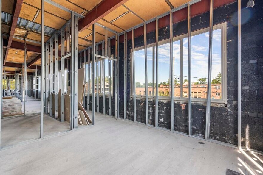 More Photos Of 621 Farmington Ave, Hartford Apartments For Sale