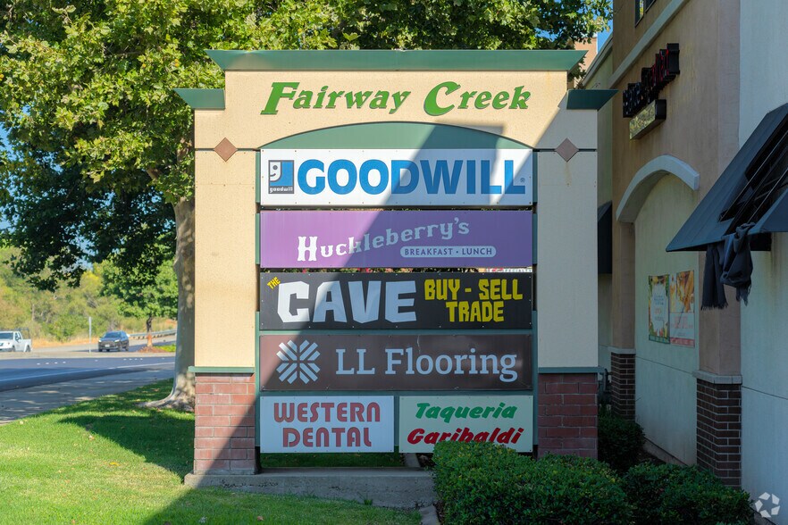 More Photos Of 9400 Fairway Dr, Roseville Storefront For Lease