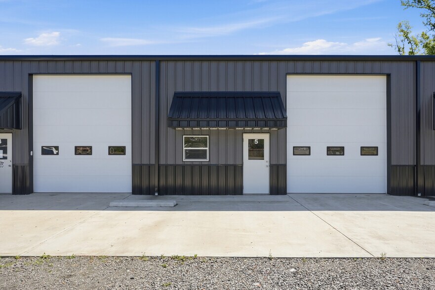More Photos Of 319 Highway 365, Conway Flex For Sale