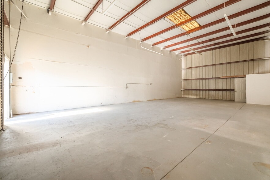 More Photos Of 39020-39046 US Highway 19 N, Tarpon Springs Unknown For Lease