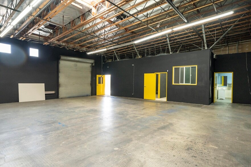 More Photos Of 15134 Valley Blvd, La Puente Unknown For Lease