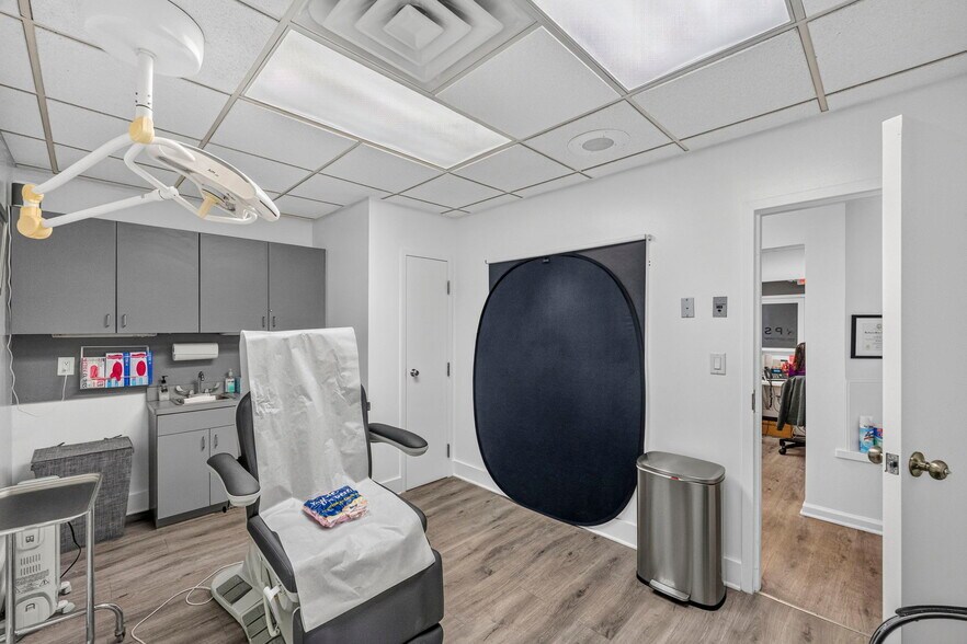 More Photos Of 89 Valley Rd, Montclair Medical For Sale