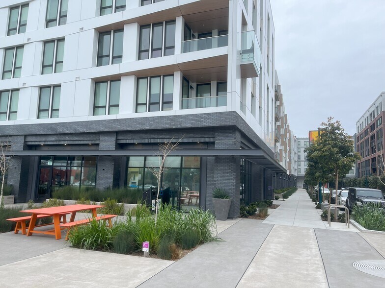 More Photos Of 4310-4515 Hubbard st, Emeryville Apartments For Lease