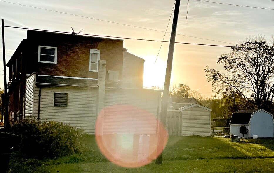 More Photos Of 3507 Palms Rd, Casco Drugstore For Sale