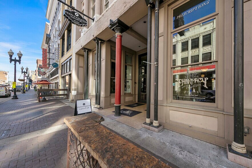 More Photos Of 418 S Gay St, Knoxville Office Residential For Sale