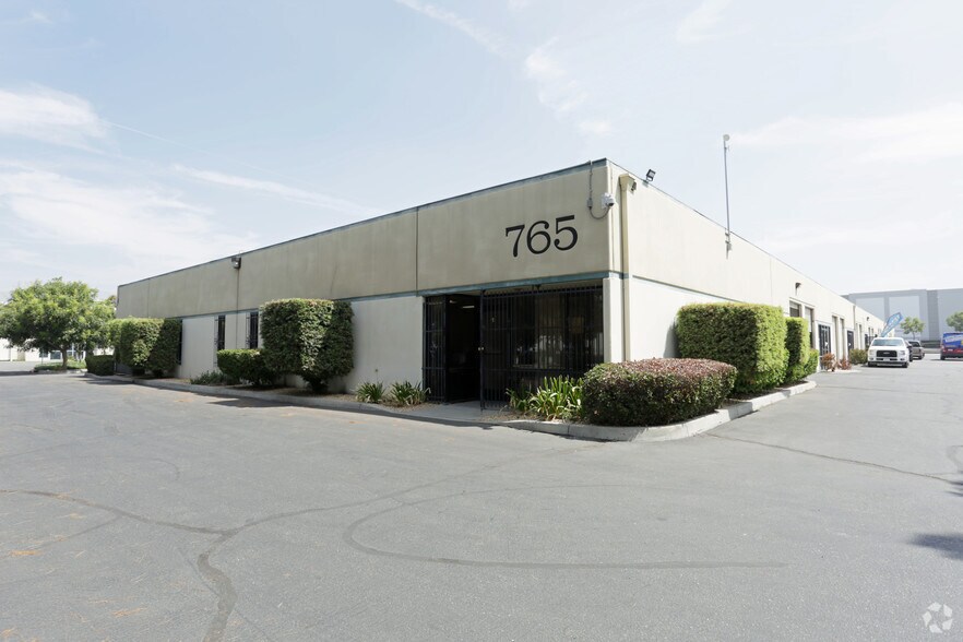 More Photos Of 750 E Central Ave, San Bernardino Unknown For Lease