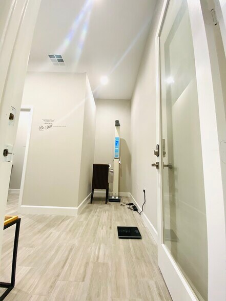 More Photos Of 4220 Cartwright Rd, Missouri City Medical For Sale