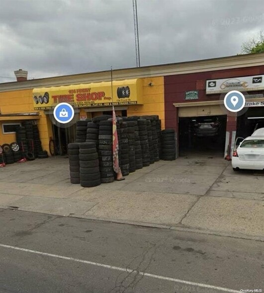 More Photos Of 154 Front St, Hempstead Auto Repair For Sale