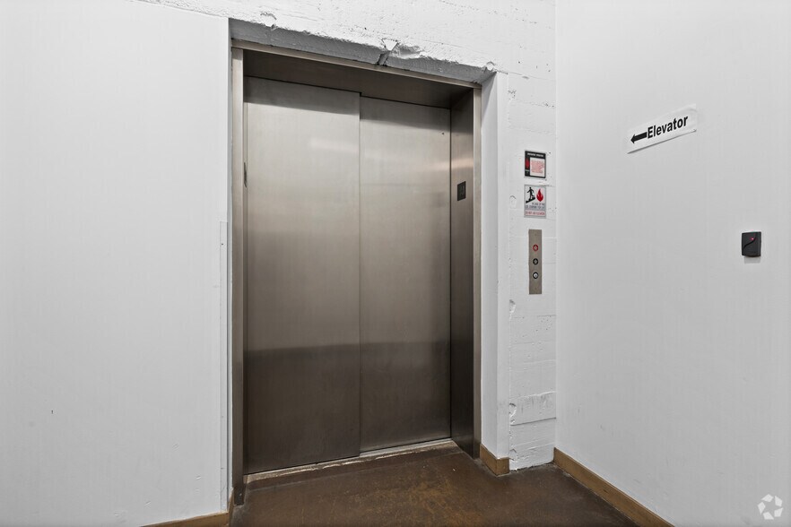 More Photos Of 283 4th St, Oakland Loft Creative Space For Lease