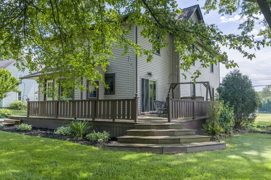 More Photos Of 6297 Columbia Rd NW, Dover Specialty For Sale
