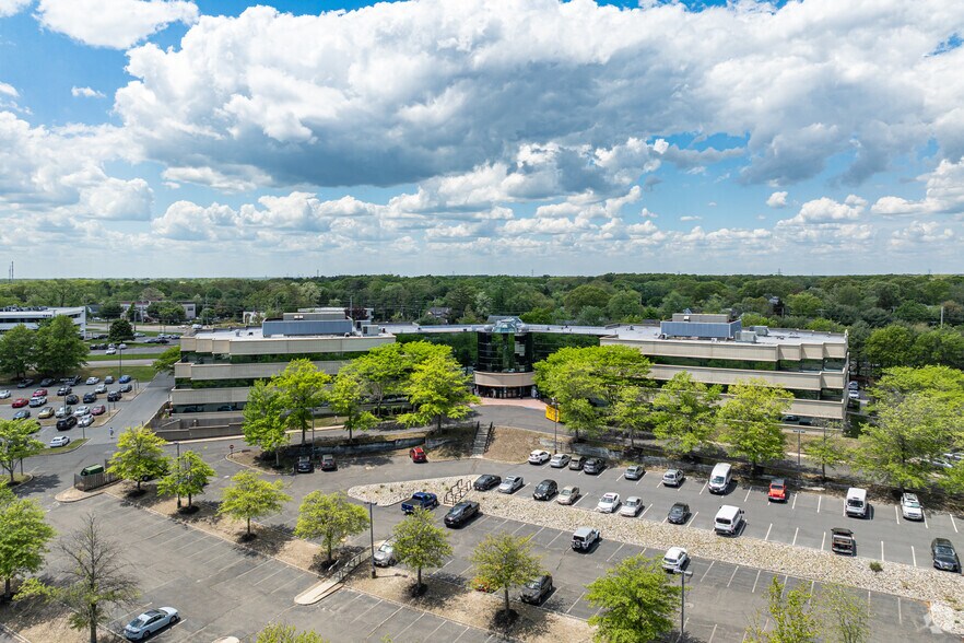 More Photos Of 1433 Hooper Ave, Toms River Office For Lease