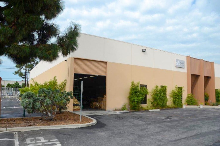 Primary Photo Of 17929 Adria Maru Ln, Carson Service For Lease