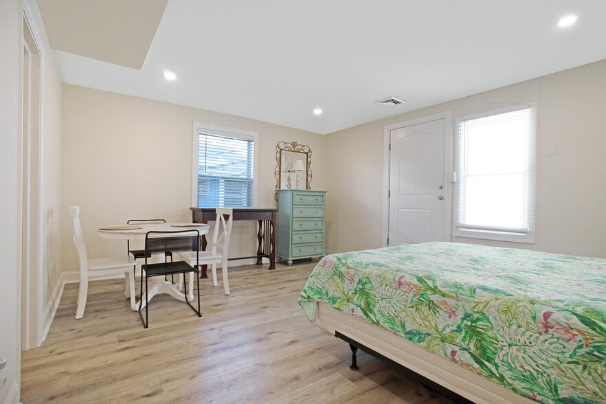 More Photos Of 6109 Atlantic Ave, Wildwood Crest Specialty For Sale