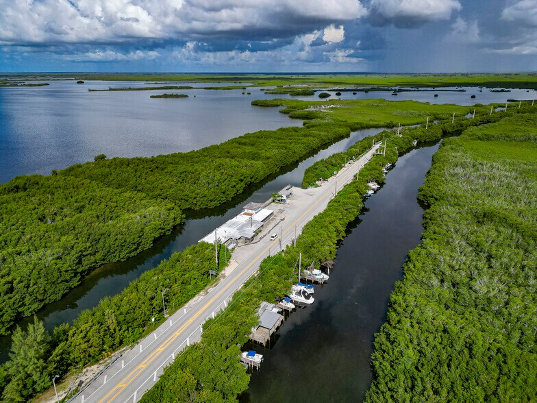 More Photos Of 58000 Card Sound Rd, Key Largo Restaurant For Sale