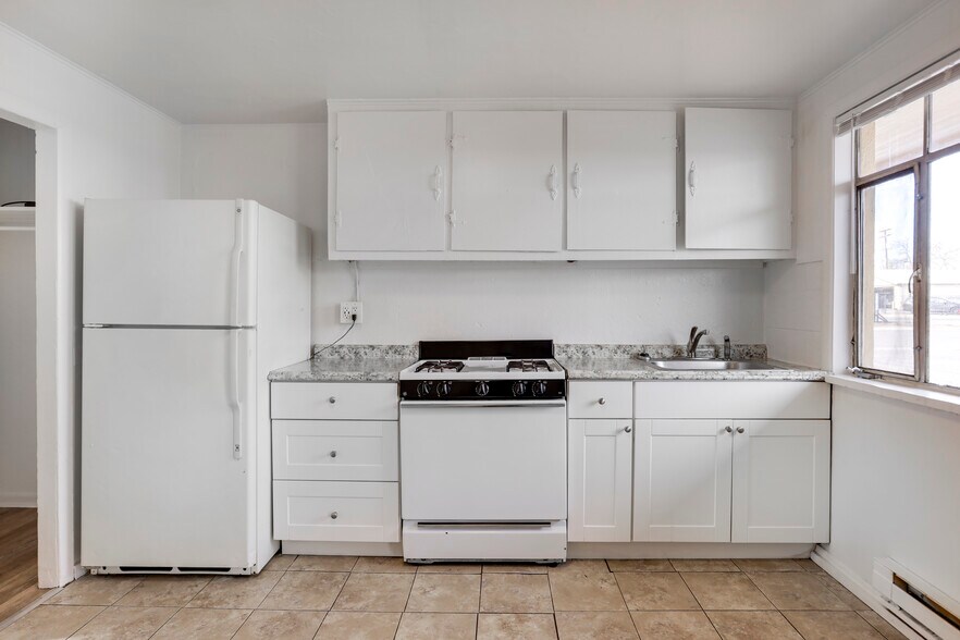 More Photos Of 636 S Quitman St, Denver Apartments For Sale