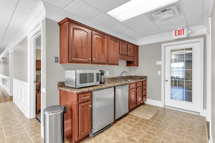 More Photos Of 6853 Lascassas Pike, Lascassas Industrial For Sale