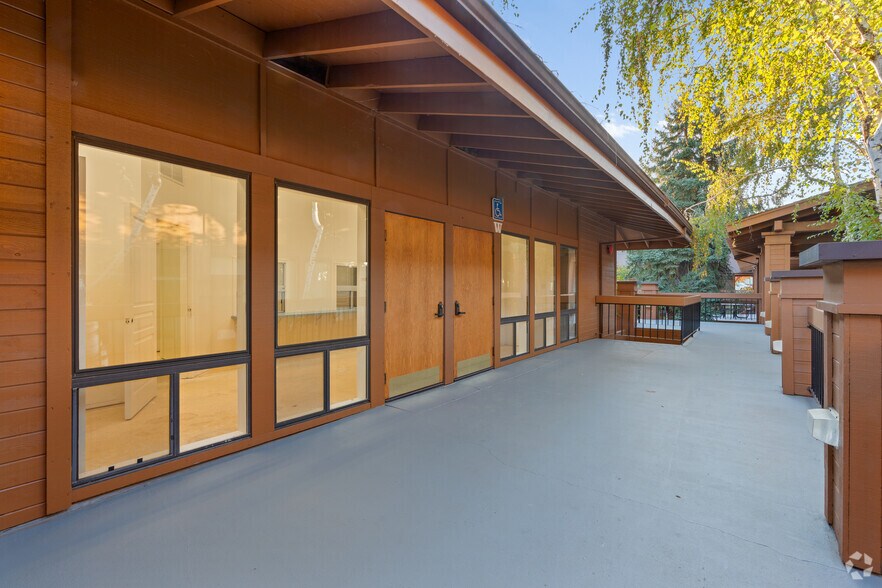 More Photos Of 5910 Clark Rd, Paradise Medical For Lease