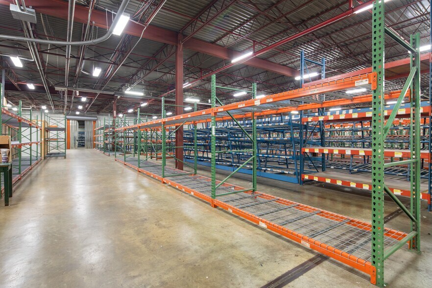 More Photos Of 5400-5404 Virginia Beach Blvd, Virginia Beach Refrigeration Cold Storage For Lease