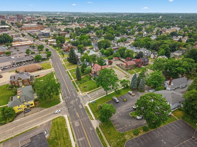 More Photos Of 1435 Market Ave N, Canton Office Residential For Sale