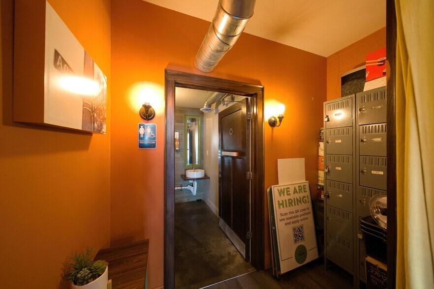 More Photos Of 19614 Grand River Ave, Detroit Storefront For Sale