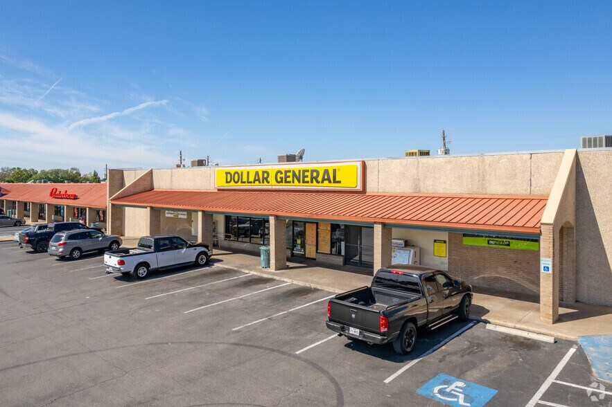 More Photos Of 9616 N Lamar Blvd, Austin Unknown For Lease