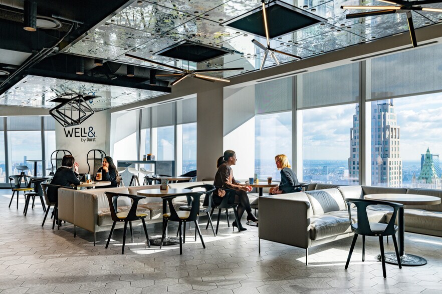 More Photos Of One World Trade Center, New York Office For Lease