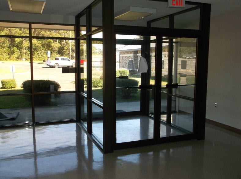 More Photos Of 101 Hospital Dr, Tylertown Rehabilitation Center For Sale