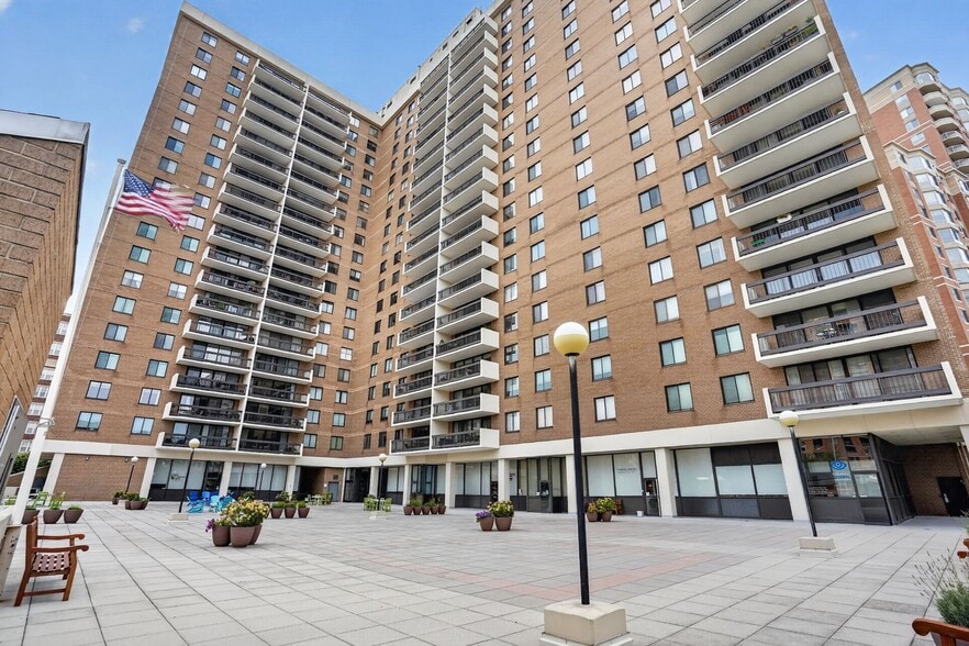 More Photos Of 3800 Fairfax Dr, Arlington Apartments For Sale