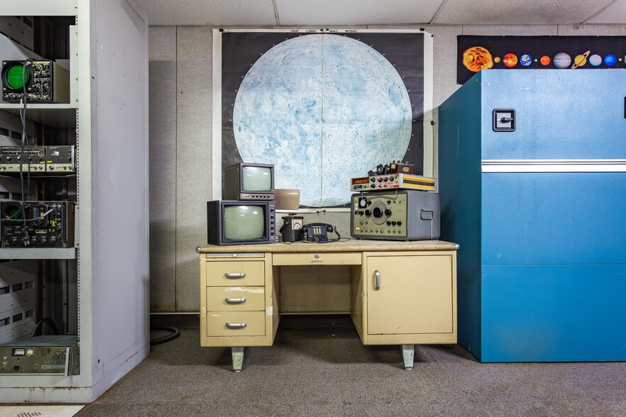 More Photos Of 1 Pari Dr, Rosman Specialty For Sale