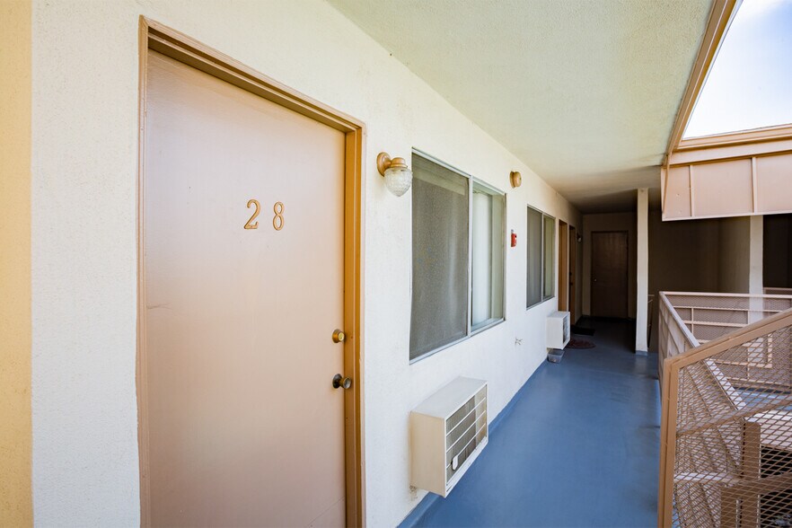More Photos Of 571 Fairview Ave, Los Angeles Apartments For Sale