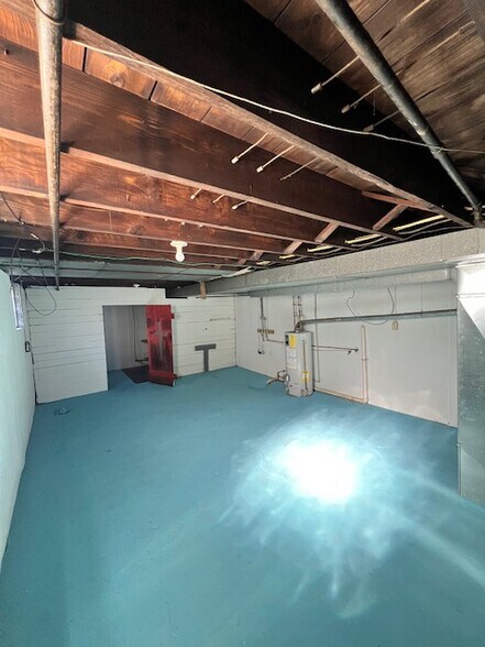 More Photos Of 208 Park Ave SW, Canton Apartments For Sale
