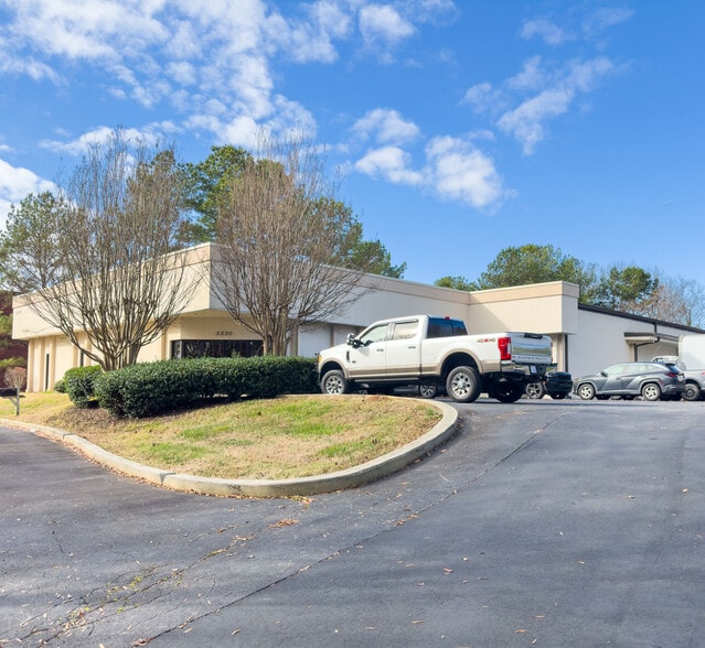 Primary Photo Of 3330 Oak Lake Blvd, Charlotte Warehouse For Sale
