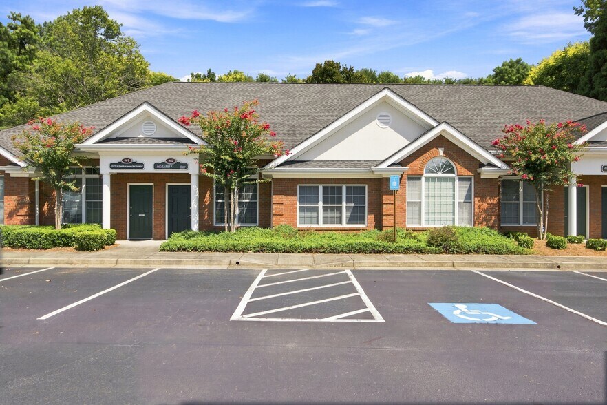More Photos Of 802 Macy Dr, Roswell Office For Sale