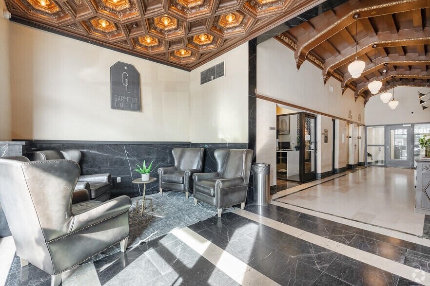 More Photos Of 217 E 8th St, Los Angeles Apartments For Lease